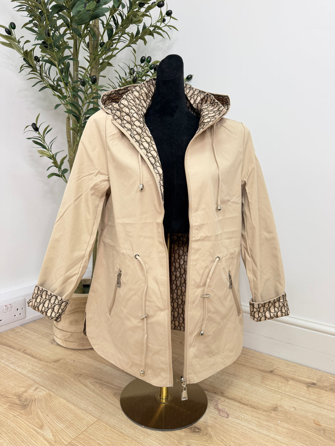Reversible Inspired Rain Mac - Beige