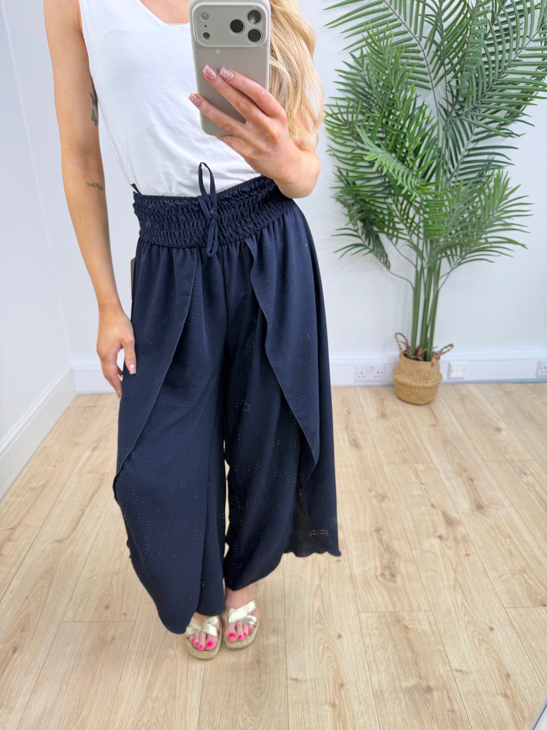 Vixen Trousers - Navy