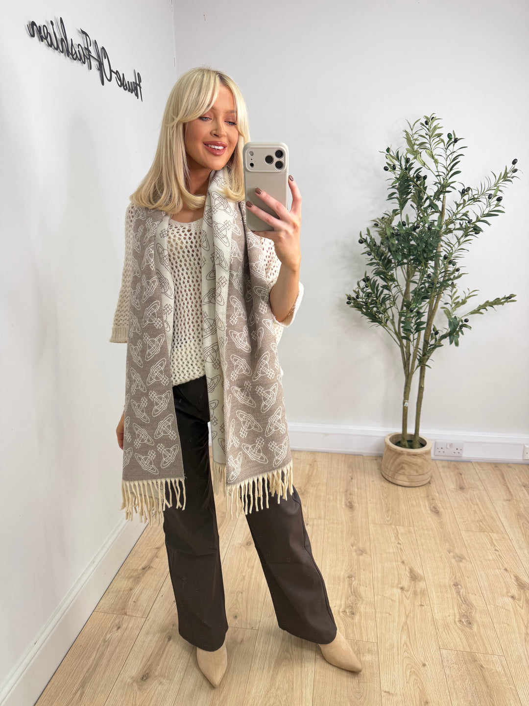 Viv Scarf Mini - Mocha & Cream