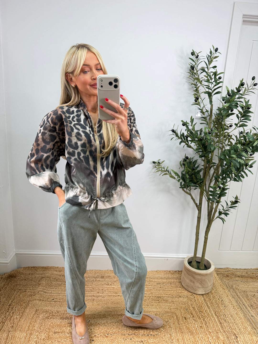 Cora Bomber Jacket - Khaki Leopard
