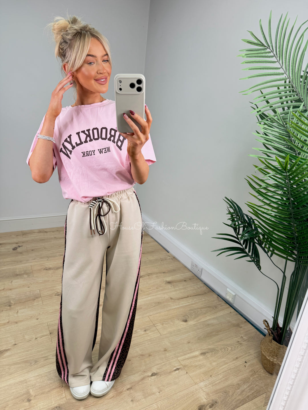 Pixie Joggers - Beige & Pink