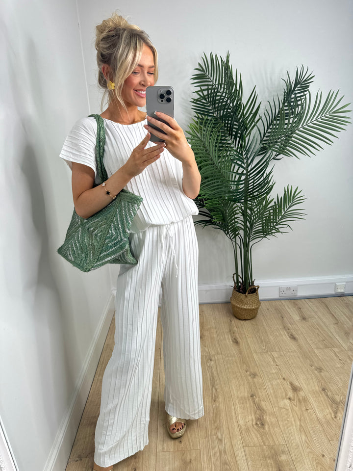 Pleated Coord - White