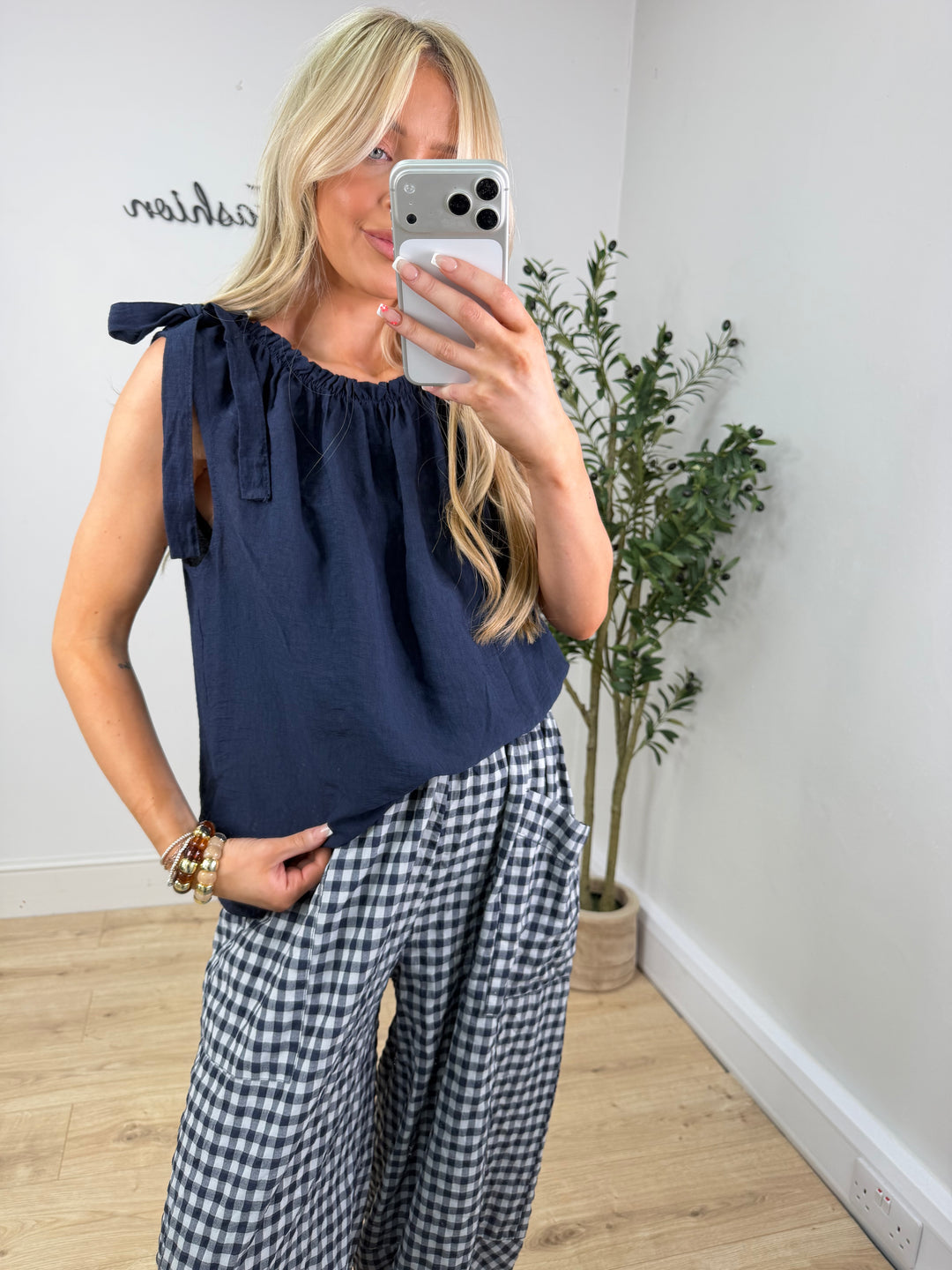Bow Side Top - Navy