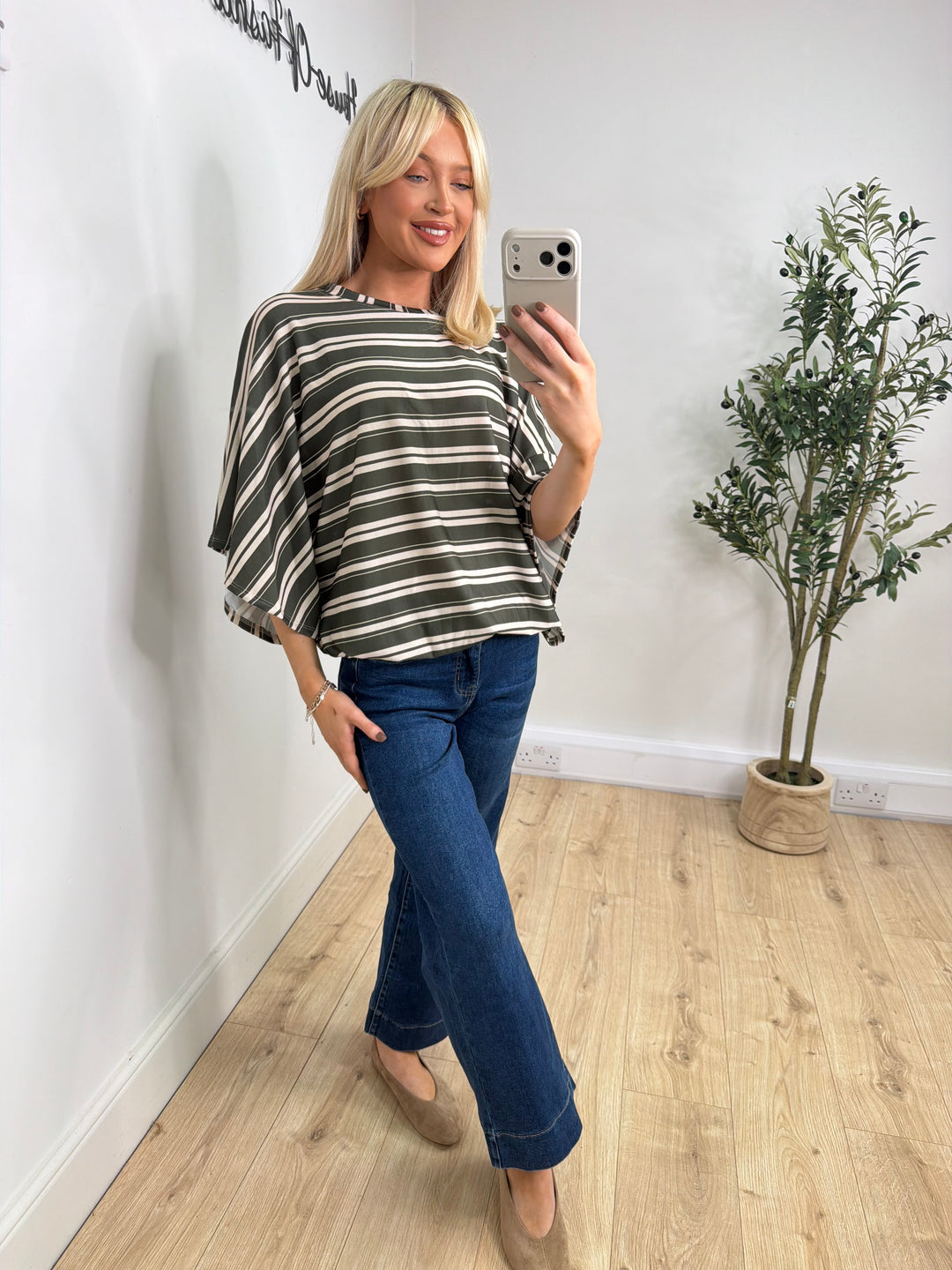 Anya Top - Khaki