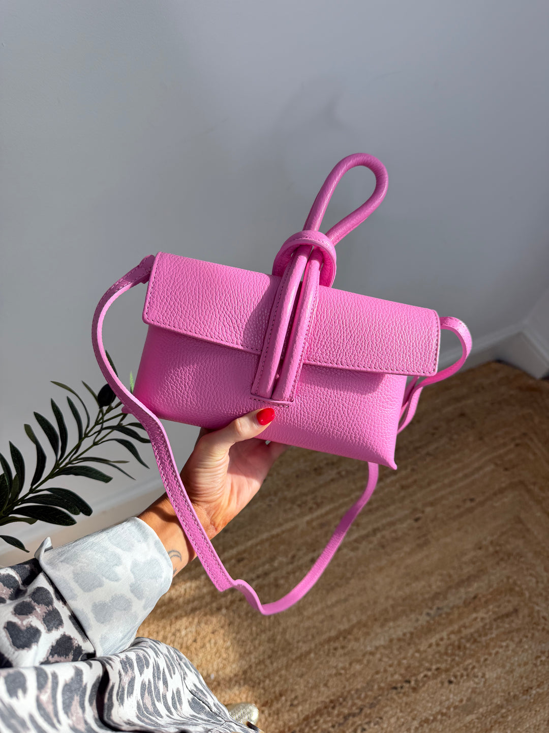 Loop Bag - Real Leather Candy Pink