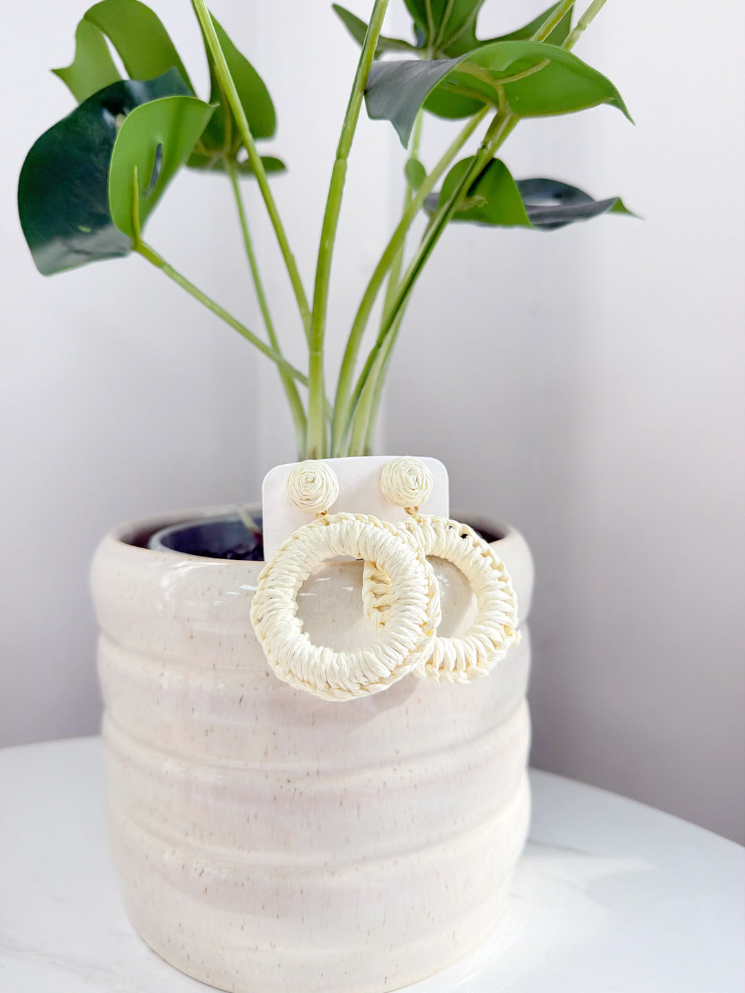 Holiday Earrings - Cream