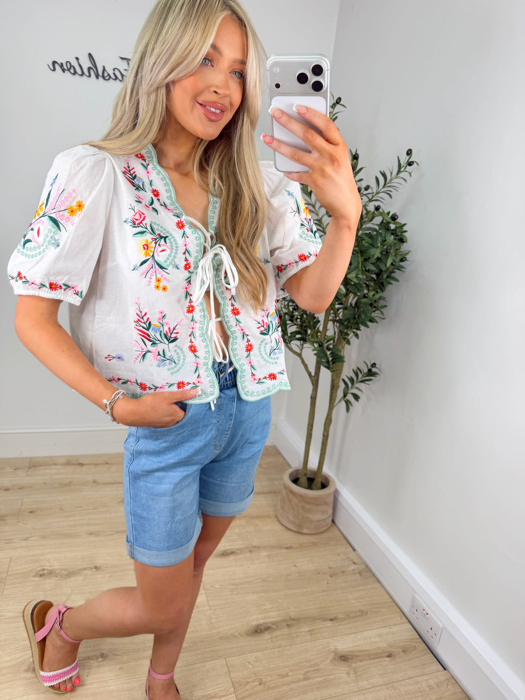 Finley Top