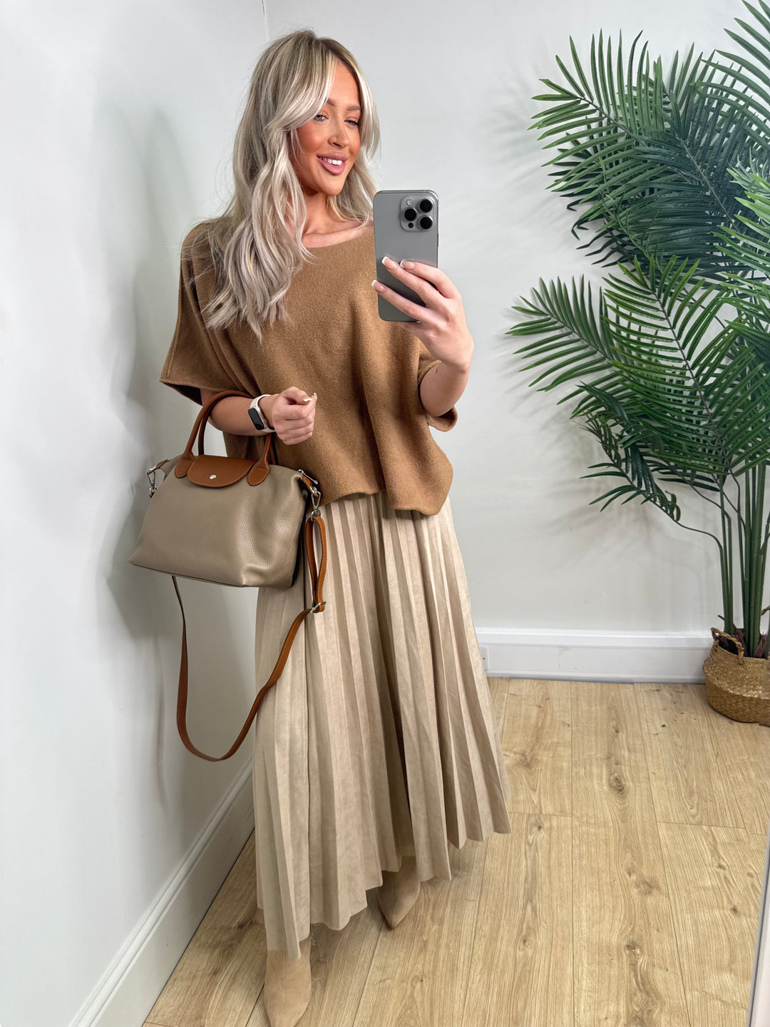 Eden Pleated Suede Skirt - Cream