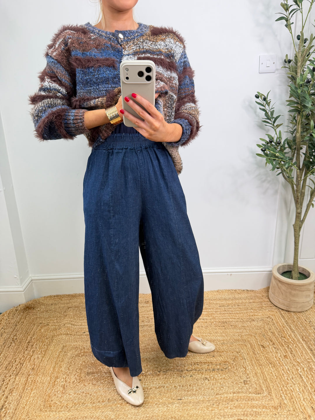 Lou Chambray Barrel Trousers
