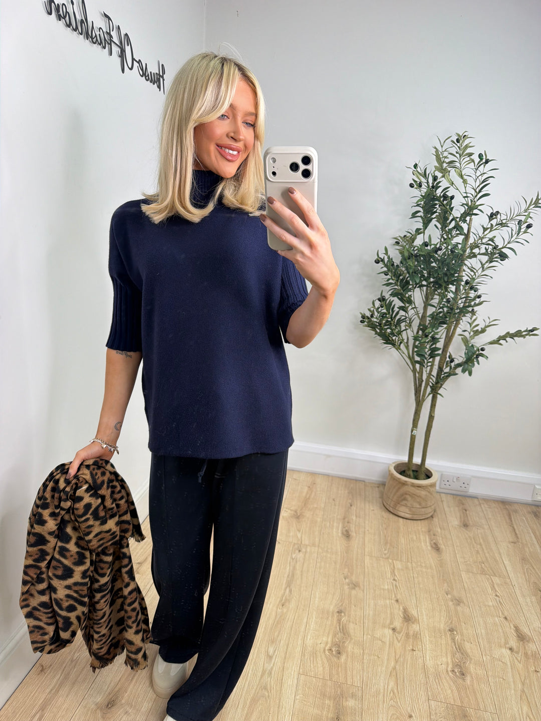 Thea Knit - Navy