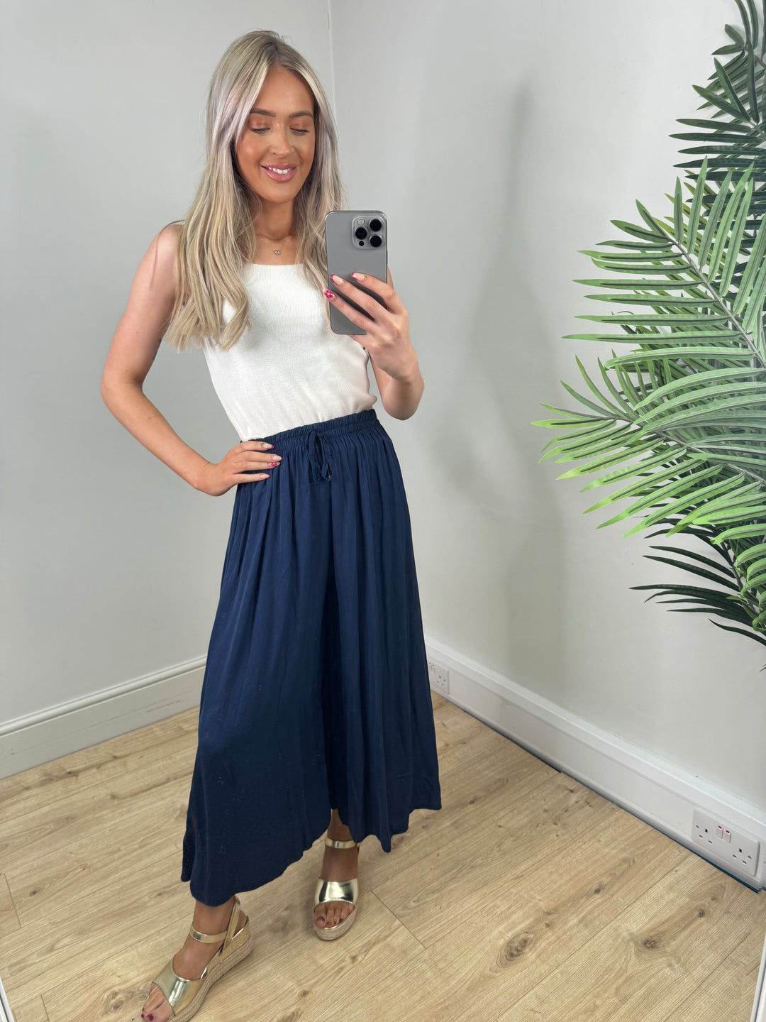 Sienna Wideleg Trousers - Navy