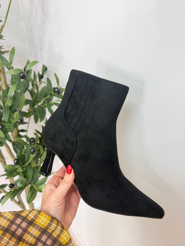 Dottie Boots - Black